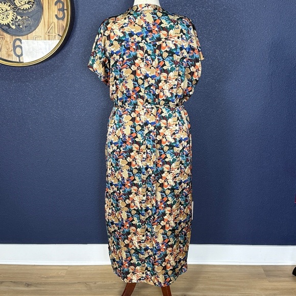 Banana Republic Factory Colorful Floral Satiny Midi Dress | XL - Picture 4 of 8
